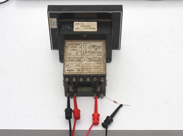 img_5269_panel_meter_rear_edit