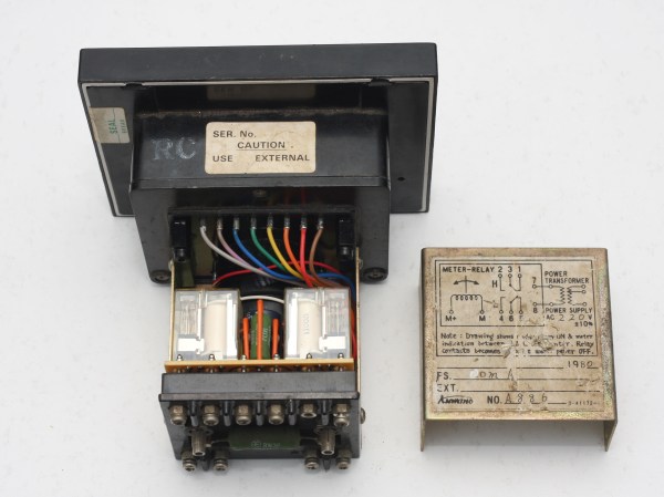 img_5288_panel_meter_rear_removed